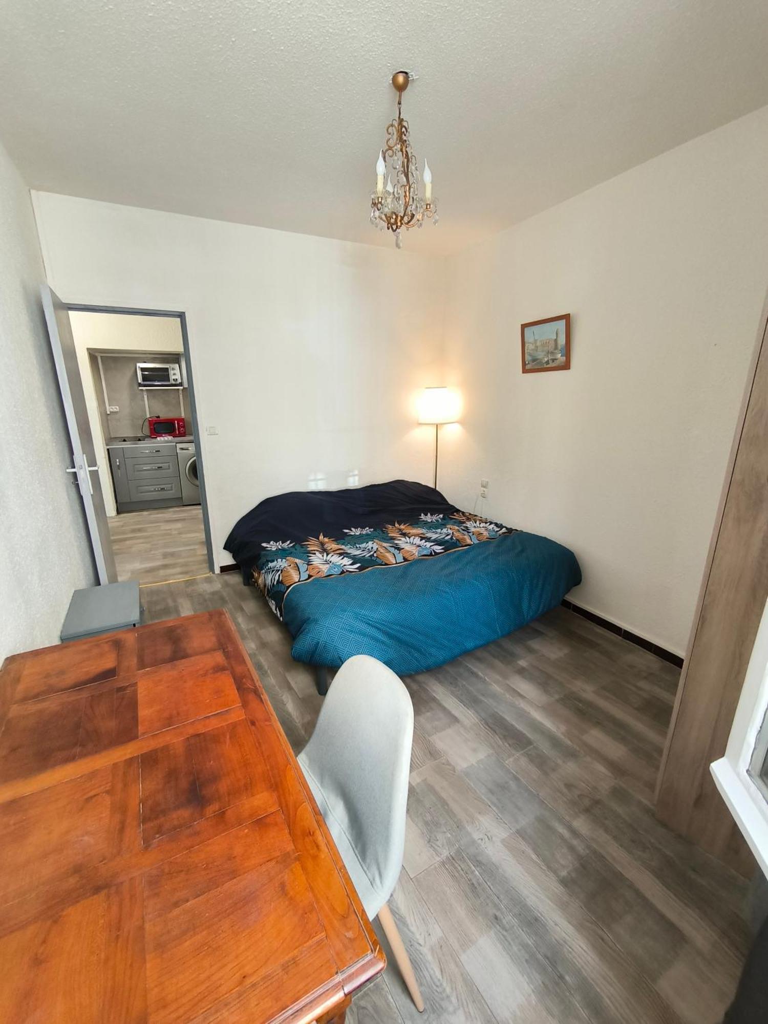 Appartement Chaleureux Dans Le Centre De Béziers Exterior foto